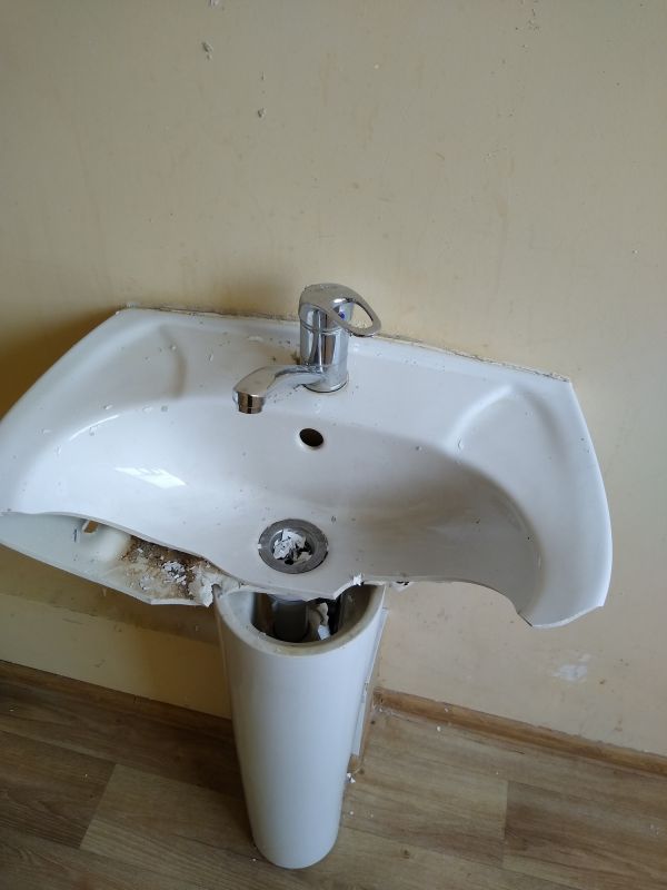 Bath Demolition in Sacramento, CA